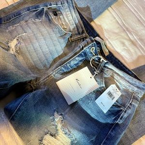 NWT KANCAN BUCKLE SIGNATURE LOW RISE SKINNY ANKLE JEAN